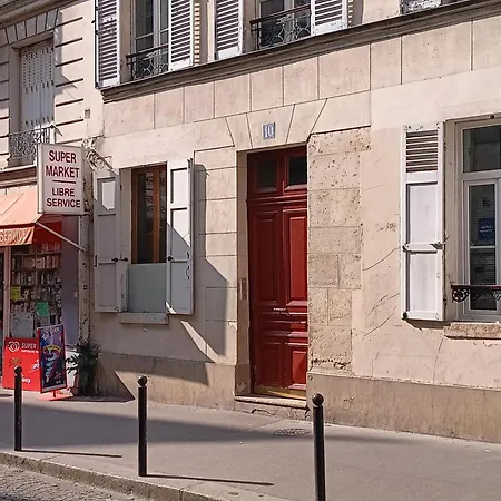 Appartamento Studio Au Pied De La Basilique Du Sacre Coeur